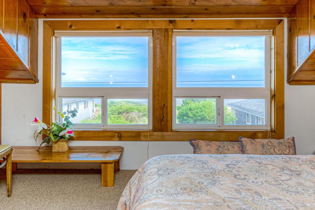 Elbow'S Inn Rockaway Beach Kültér fotó